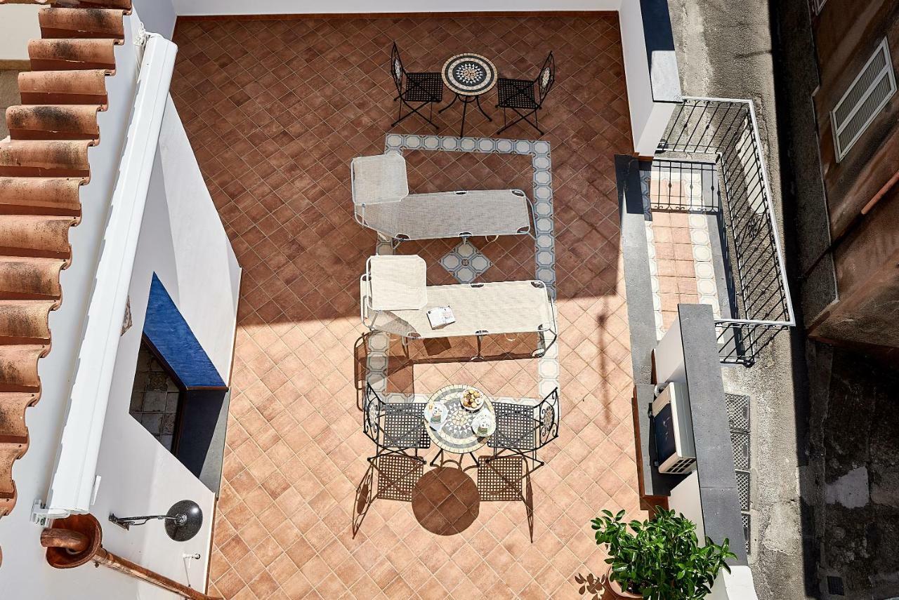 La Casa Del Balivo Hotel Dorgali Exterior photo